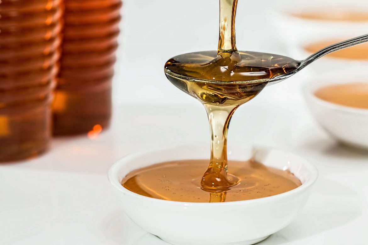 9 Beneficios de la miel respaldados por la ciencia - Abejas en la